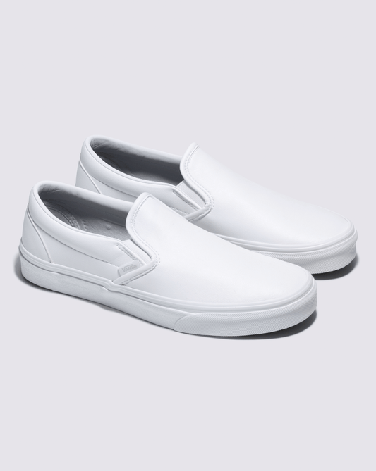 Classic Slip-On Shoe in True White | Vans online
