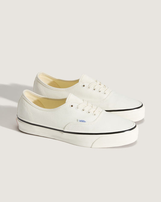 Premium Authentic Shoe in Marshmallow White | Vans sale