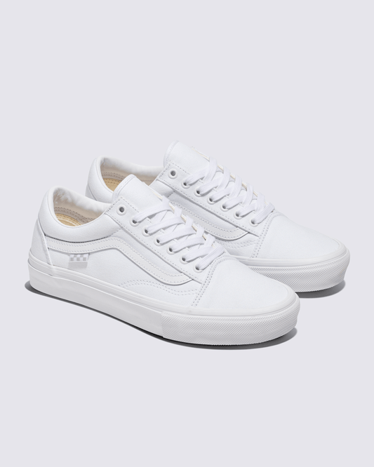 Skate Old Skool Shoe in True White | Vans outlet