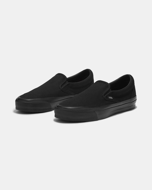 Premium Slip-On Shoe in Blackout | Vans on sale