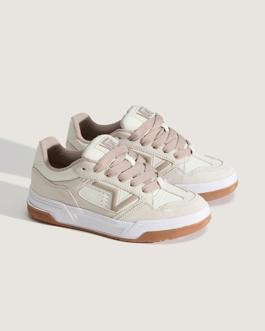 Upland Shoe in White / Grey | Vans outlet