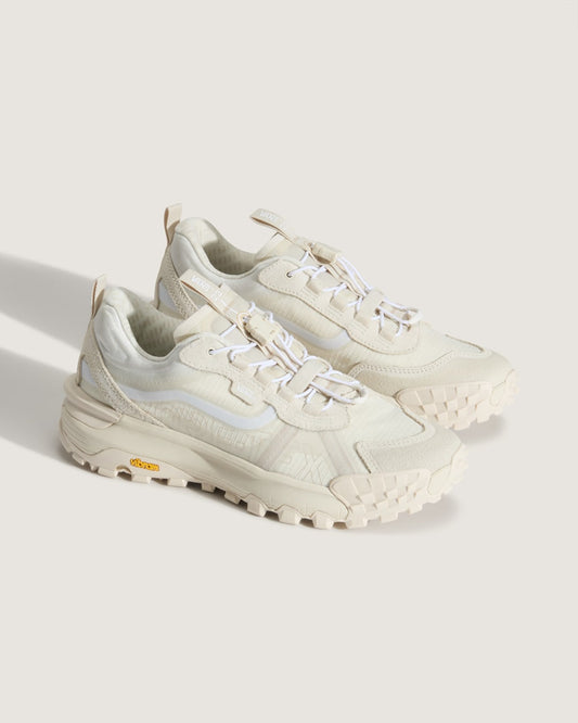 Crosspath XC GORE-TEX Shoe in White | Vans outlet