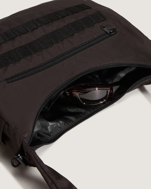 Offshoot Messenger Bag in After Dark Brown | Vans discount