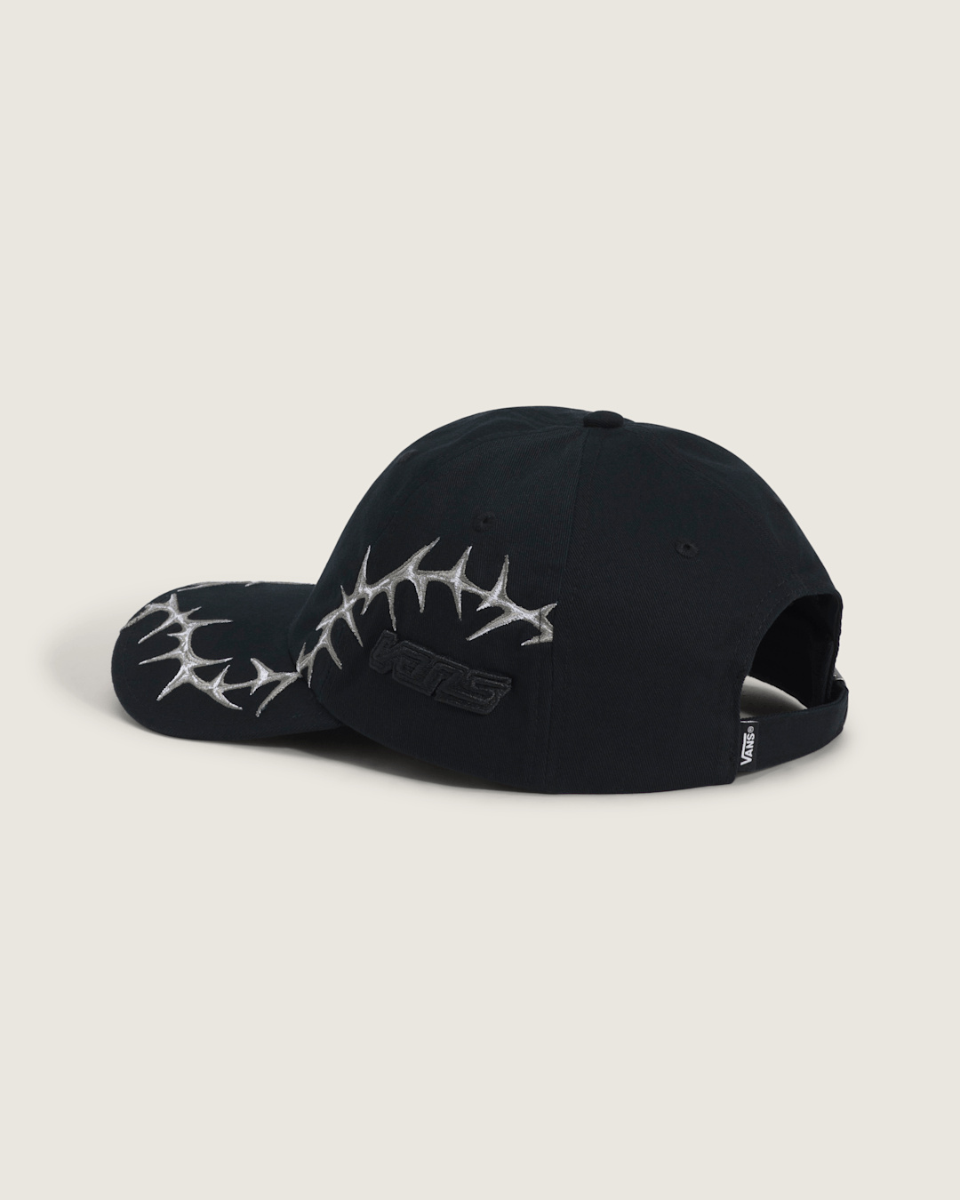 Thorn Jockey Hat in Black | Vans outlet
