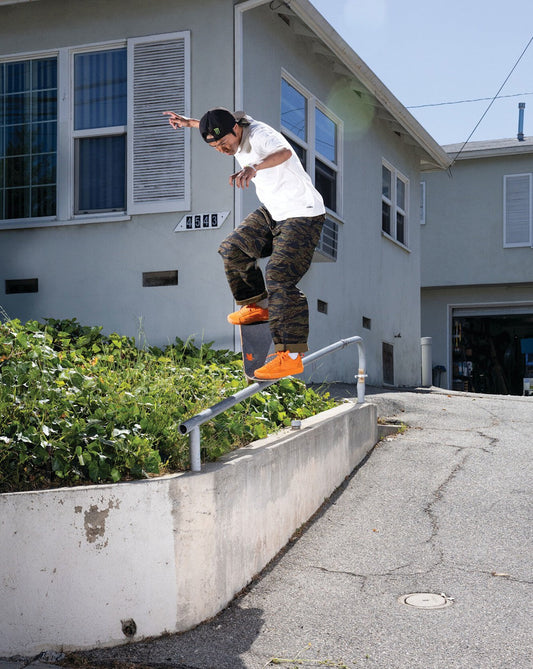 Skate Old Skool 36+ by Atiba Jefferson in Atiba Solar Orange | Vans near me