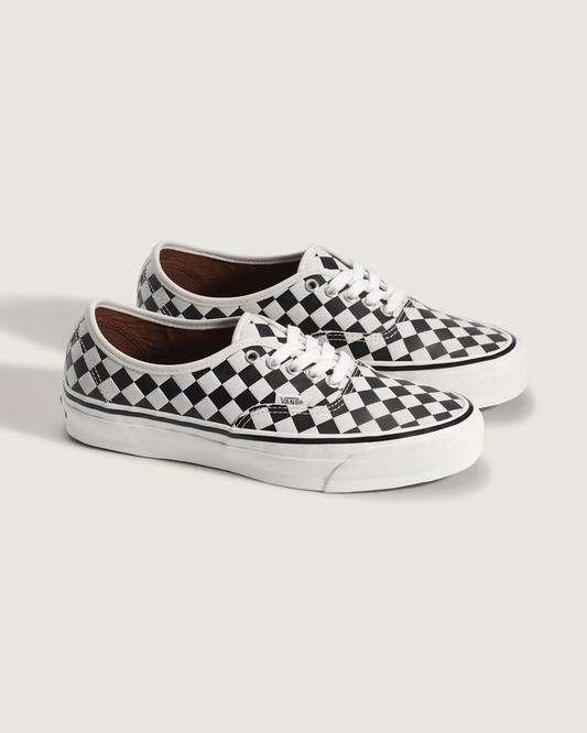 Premium Authentic Shoe in Checkerboard Black / White | Vans outlet