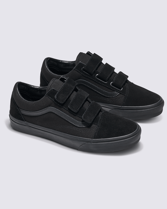 Old Skool V Shoe in Triple Black | Vans on sale