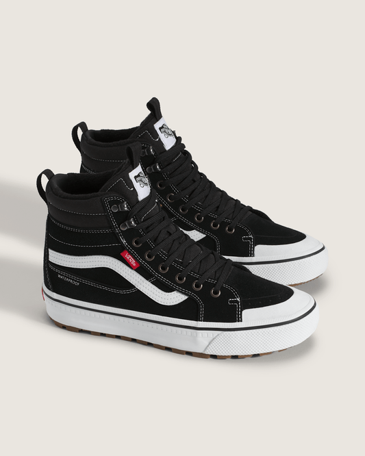 Sk8-Hi Waterproof Insulated Shoe in Black / White | Vans discount