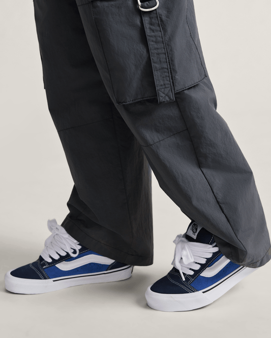 Knu Skool Shoe in Navy Blue / True White | Vans on sale