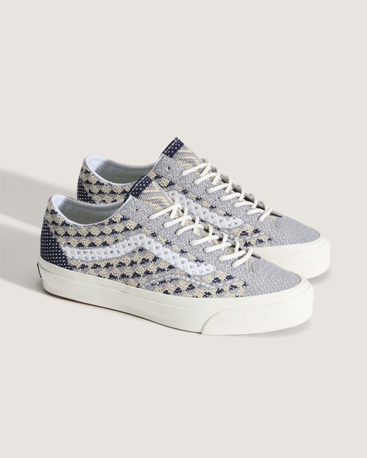 Premium Old Skool Shoe in Geo Check Frost Grey | Vans discount