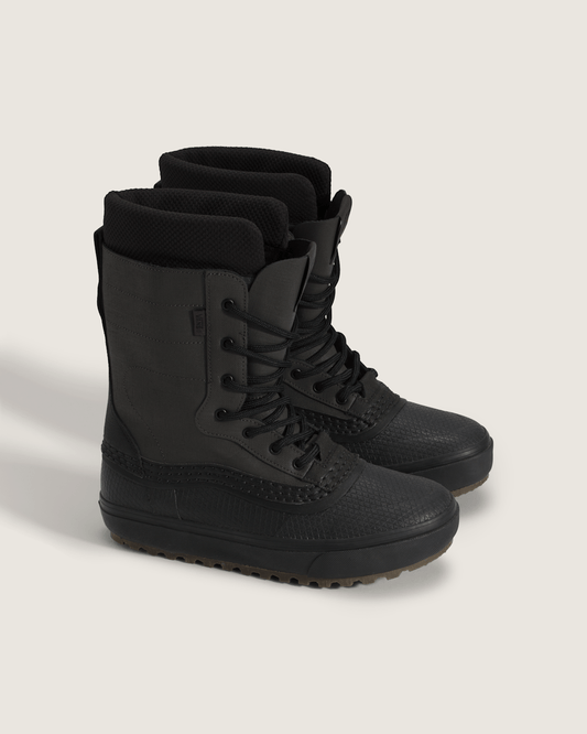 Standard Zip Waterproof Boot in Faded Black | Vans online