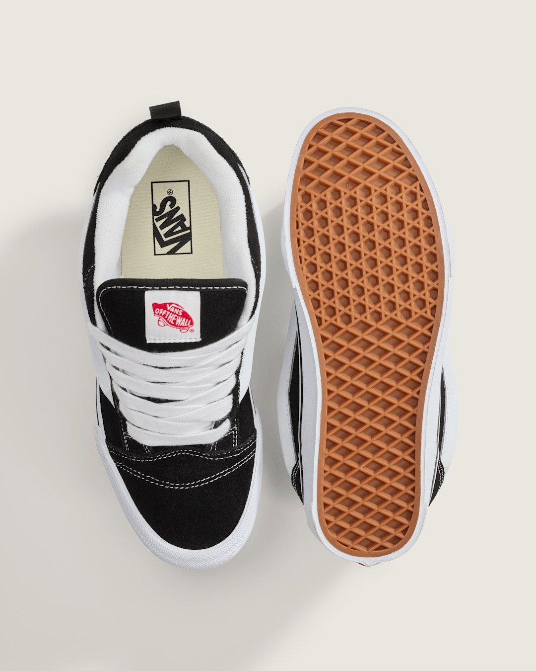Knu Skool Shoe in Black / True White | Vans sale
