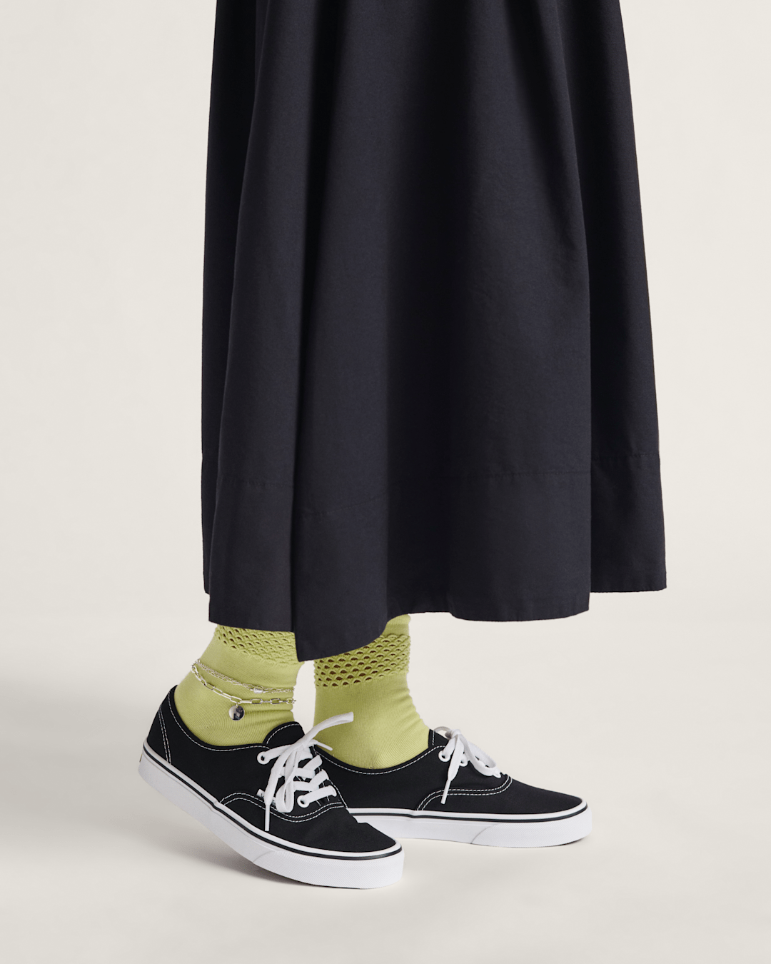 Authentic Black Classics Shoe | Vans outlet
