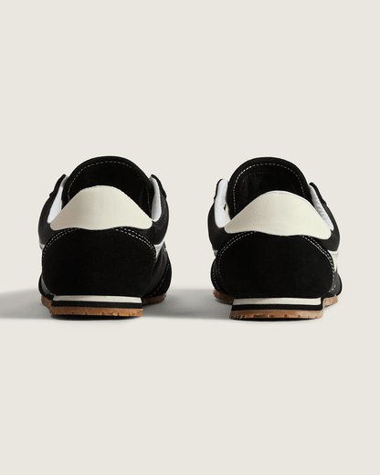 Super Lowpro Shoe in Black | Vans online
