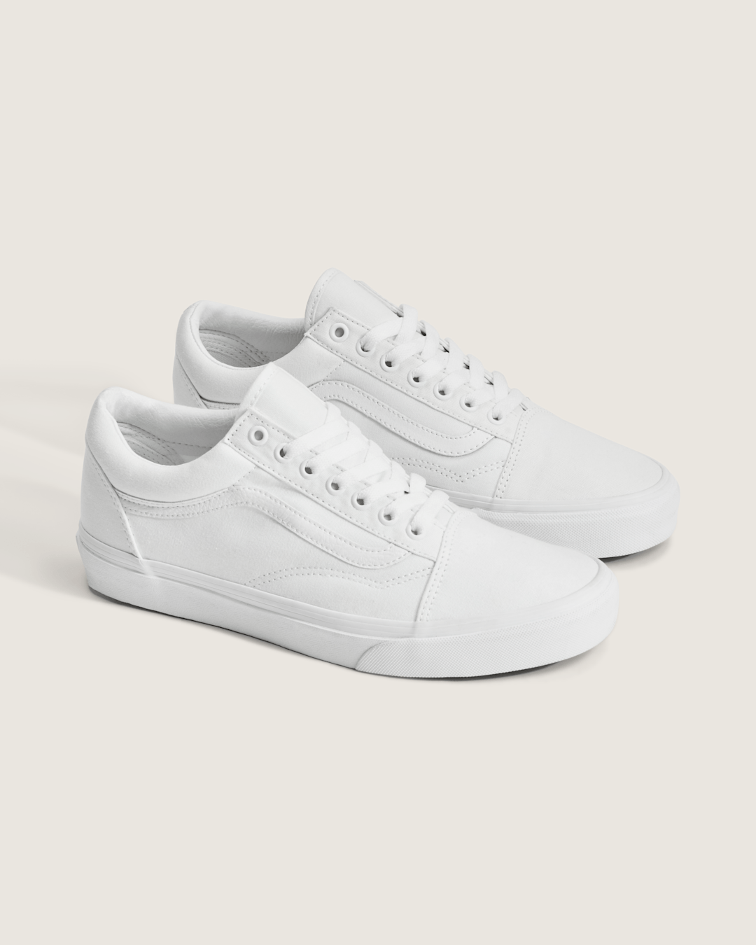 Old Skool True White Classics Shoe | Vans online