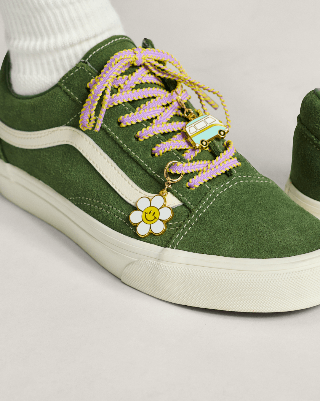 Vans Retro California Shoe Charm Set in Yellow | Vans discount
