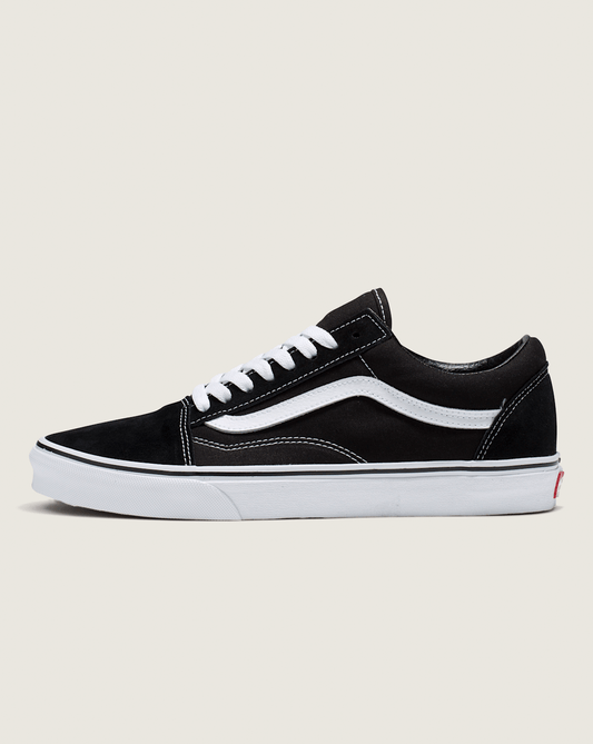 Old Skool Wide Black/True White Classics Shoe | Vans on sale