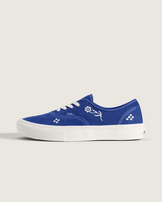 Authentic Shoe in Blue / Marshmallow White | Vans sale