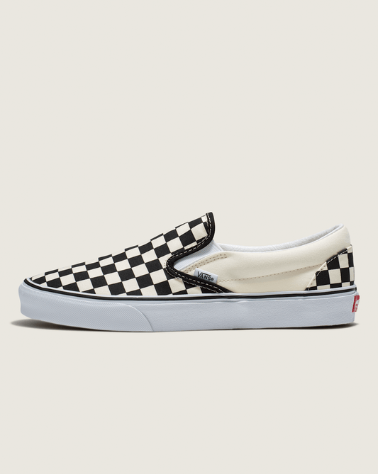 Classic Slip-On Wide Checkerboard Shoe in Checkerboard Black / Classic White | Vans near me