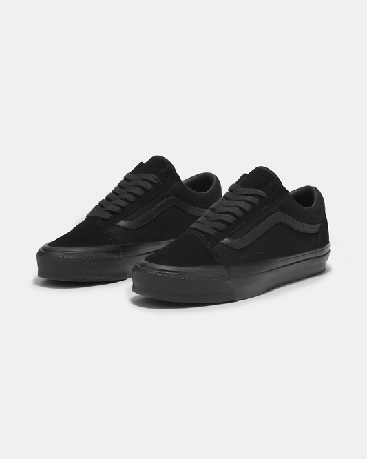 Premium Old Skool Shoe in Blackout | Vans on sale
