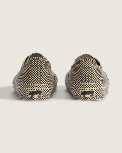 OTW by Vans X S.R. STUDIO. LA. CA. Authentic 44 Vibram in Micro Check Boulder | Vans online