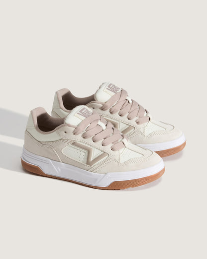 Upland Shoe in White / Grey | Vans outlet