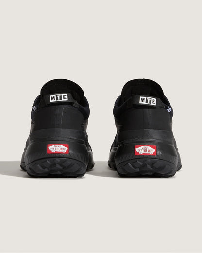 Crosspath Shoe in Blackout | Vans on sale