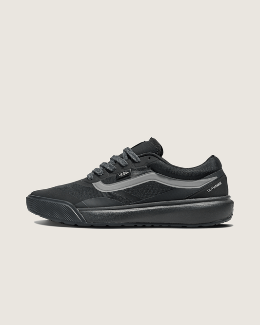 UltraRange 2.0 Shoe in Blackout | Vans sale