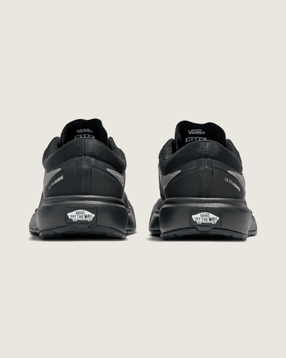 UltraRange 2.0 Shoe in Blackout | Vans sale