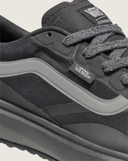 UltraRange 2.0 Shoe in Blackout | Vans sale