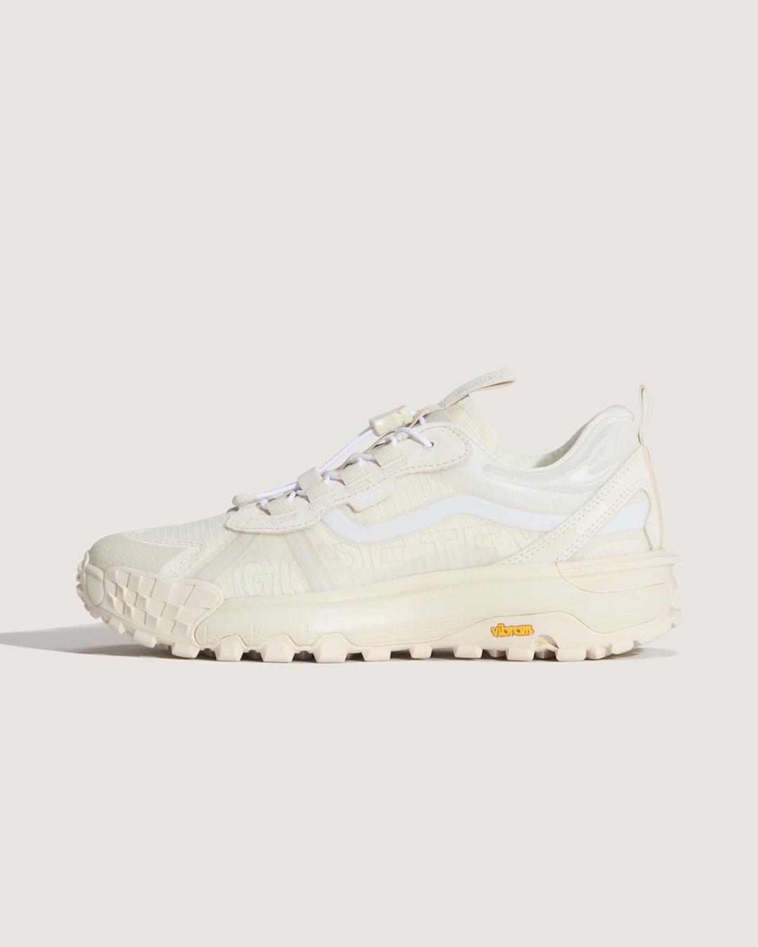Crosspath XC GORE-TEX Shoe in White | Vans outlet