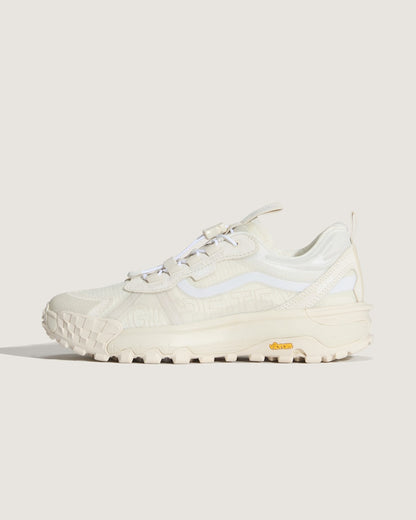 Crosspath XC GORE-TEX Shoe in White | Vans outlet