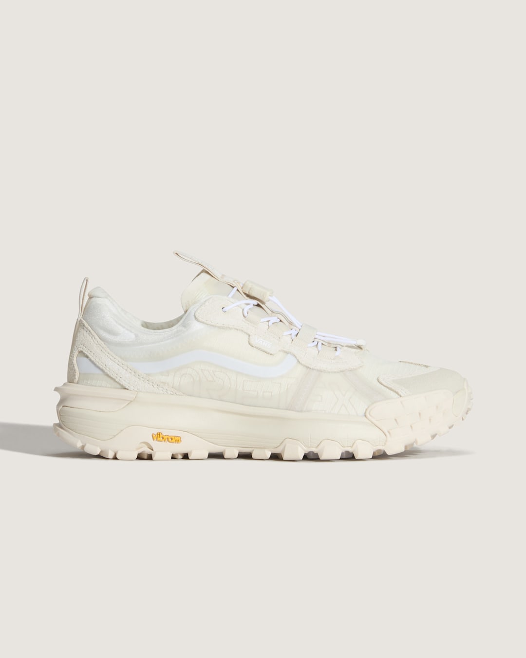Crosspath XC GORE-TEX Shoe in White | Vans outlet