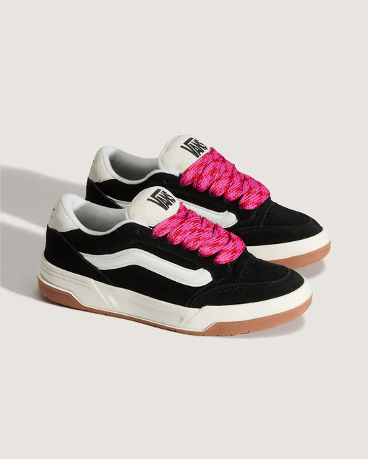 Hylane Shoe in Black | Vans sale