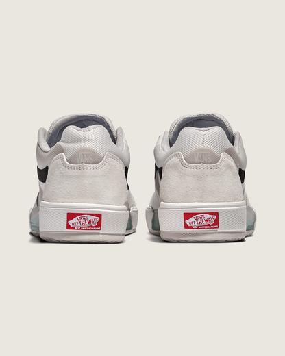 Skate AVE 2.0 Shoe in White | Vans near me