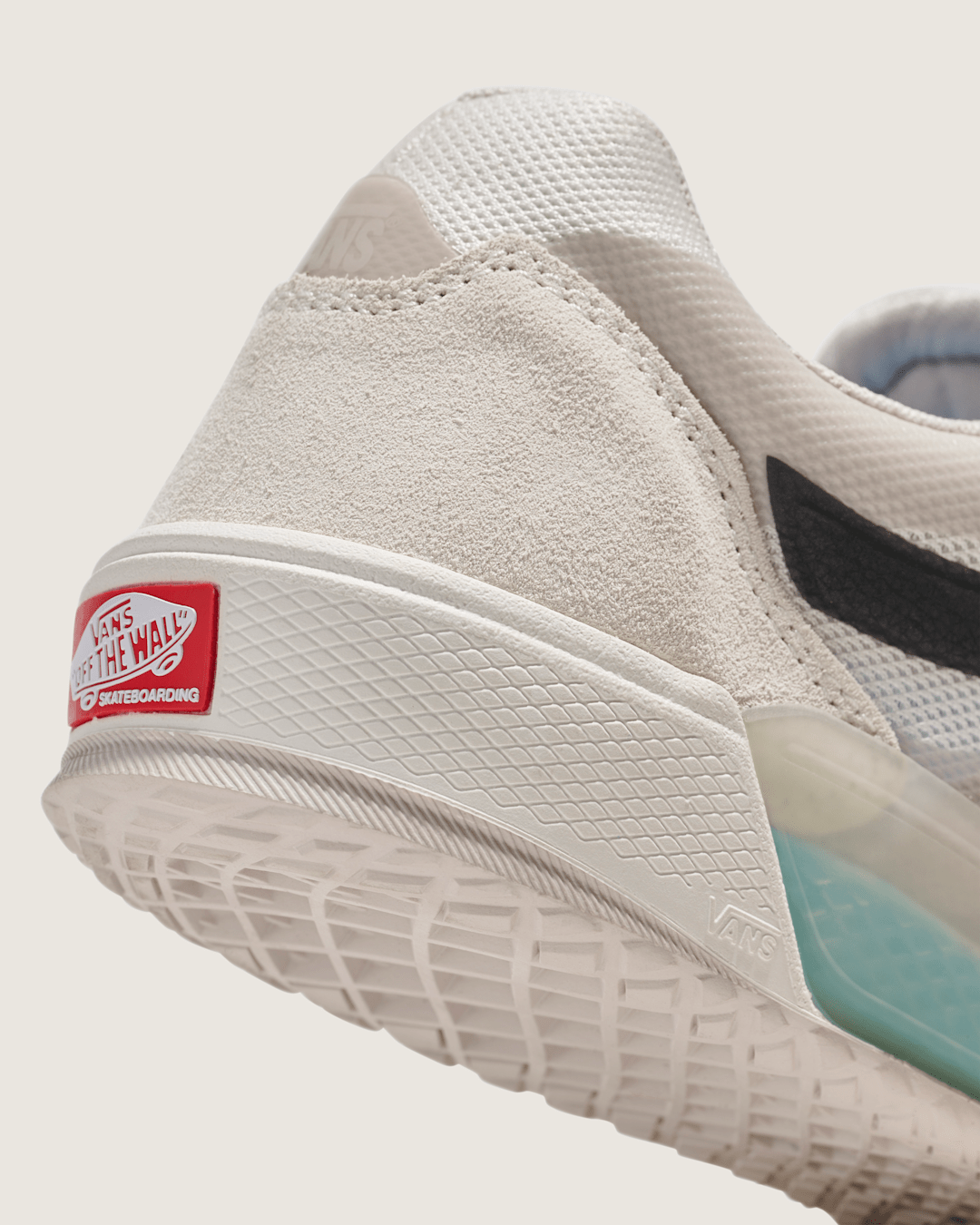 Skate AVE 2.0 Shoe in White | Vans near me