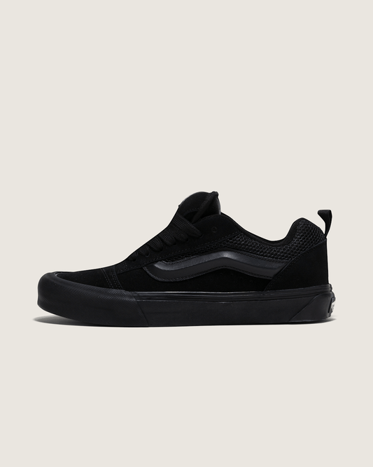 Knu Skool Shoe in Black | Vans online