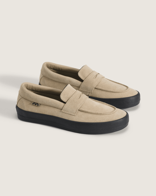Skate Loafer Shoe in Incense Brown / Black | Vans online