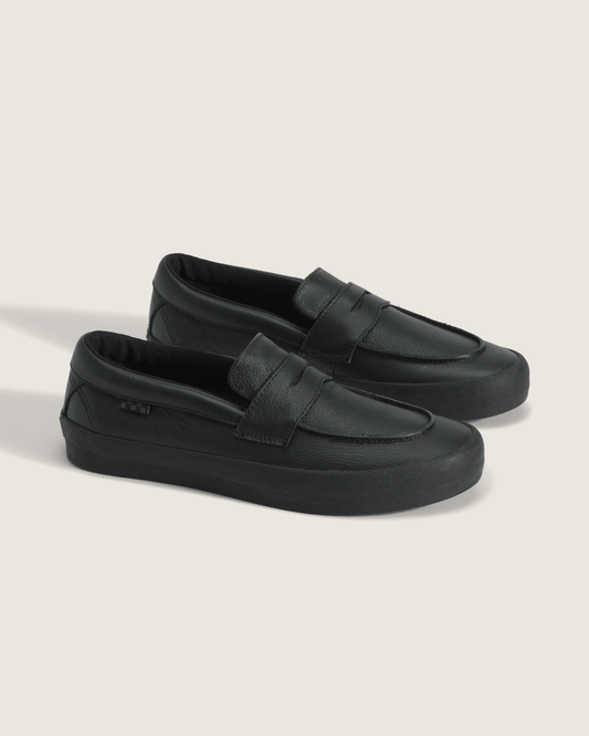 Skate Loafer Shoe in Blackout | Vans online