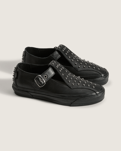 Premium Mary Jane Pearlized Shoe in Black | Vans online