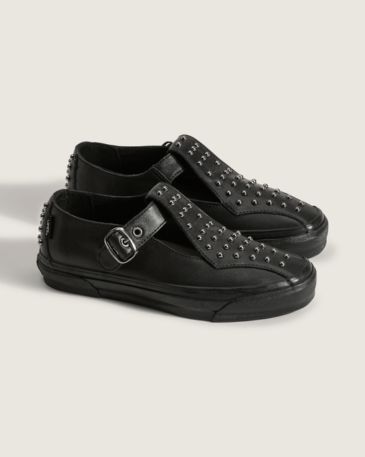 Premium Mary Jane Pearlized Shoe in Black | Vans online