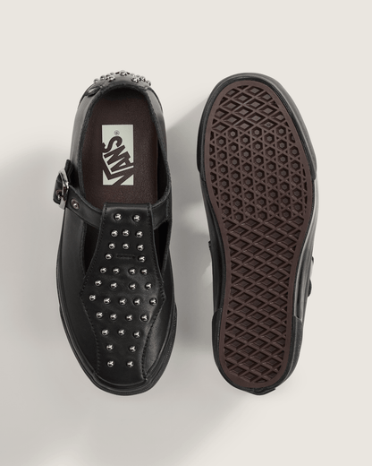 Premium Mary Jane Pearlized Shoe in Black | Vans online