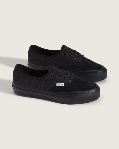 Premium Authentic Shoe in Black | Vans on sale