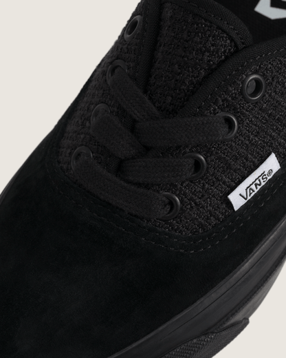 Premium Authentic Shoe in Black | Vans on sale