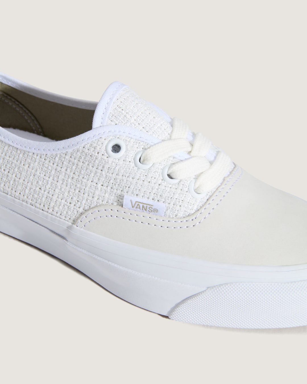 Premium Authentic Shoe in White | Vans online