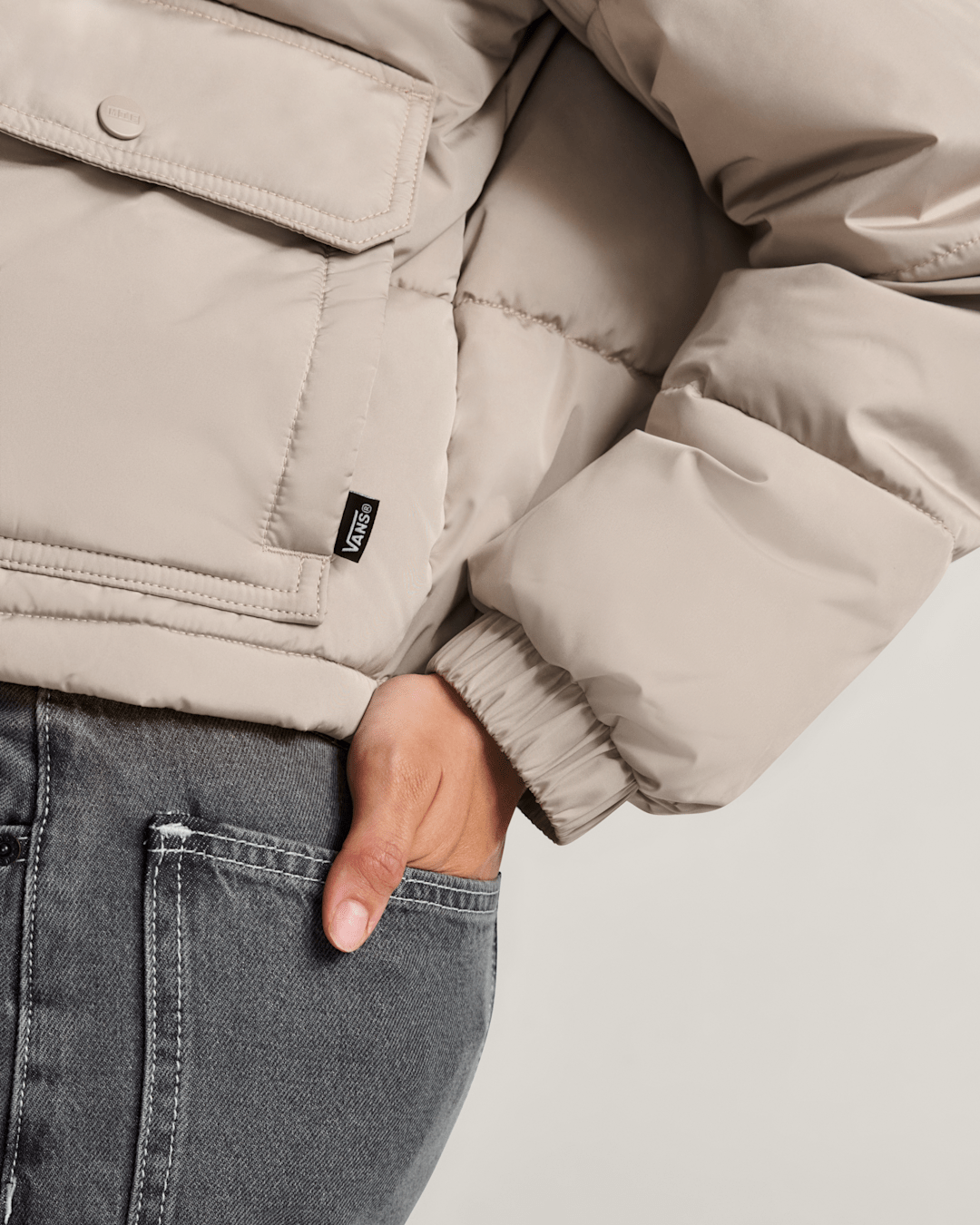 Aubrey Primaloft Puffer Jacket in Mushroom Brown | Vans on sale