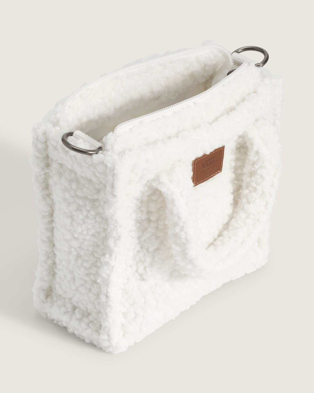 Lil Pergs Tote Bag in Marshmallow White | Vans online