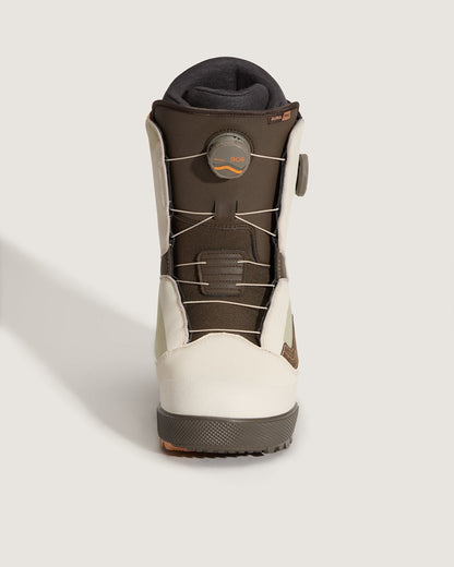 Aura Pro Snowboard Boot in Bay Leaf Green | Vans sale