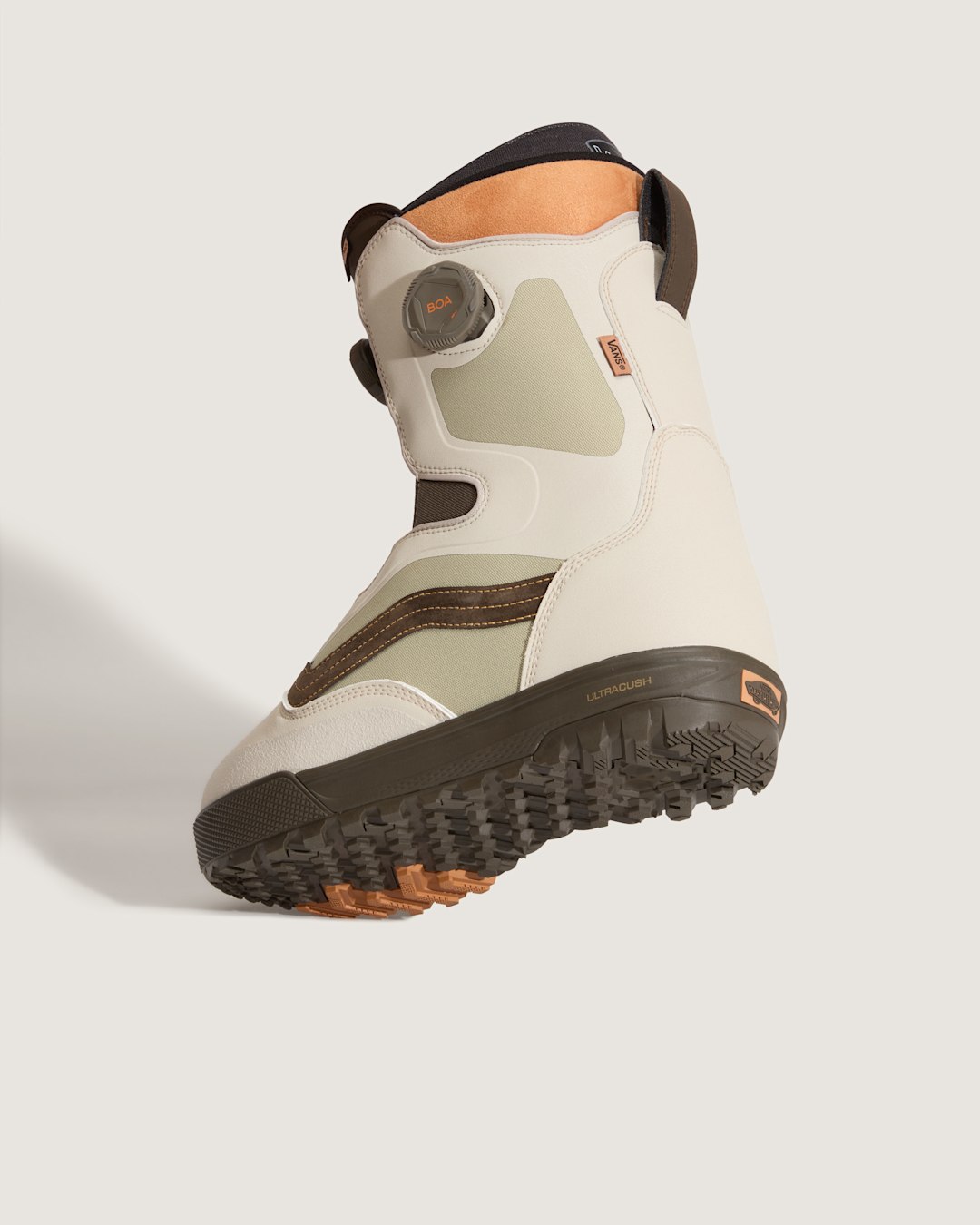 Aura Pro Snowboard Boot in Bay Leaf Green | Vans sale