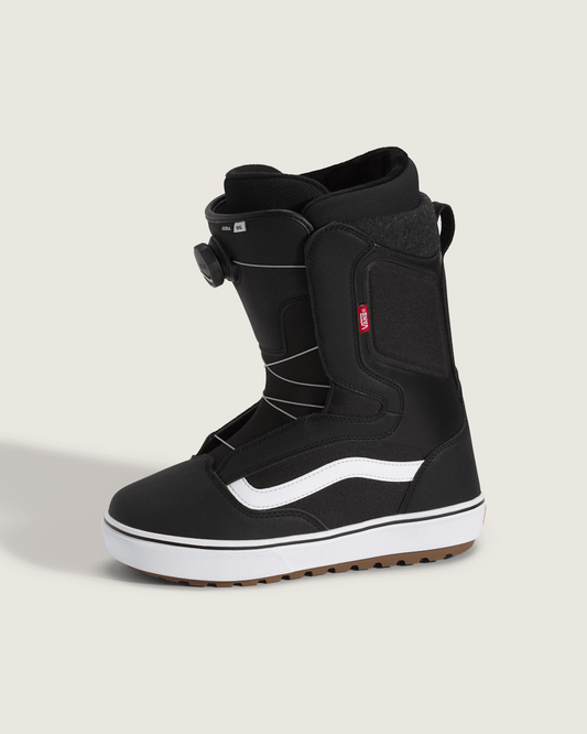 Aura OG Snowboard Boot in Black | Vans online